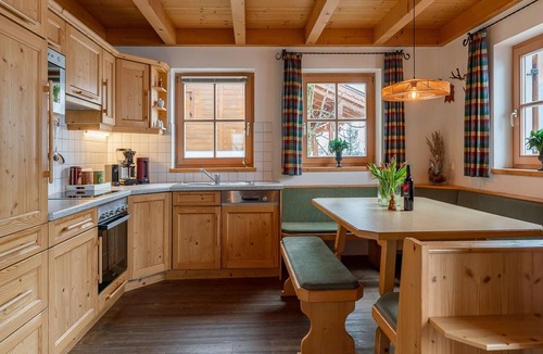 Wald im Pinzgau Ski Chalet | Spectacular Alpine Chalet in Wald im Pinzgau