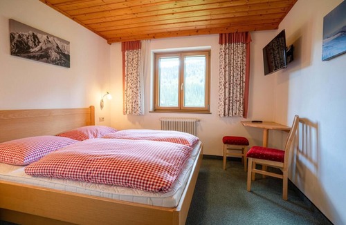 Muehlbach Am Hochkoenig House | Stadlalm Cozy self-catering hut at the foot of the Hochkönig