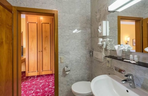 Bad Hofgastein Hotel | Standard Double Room With Grand lit - Germania, Akzent Hotel