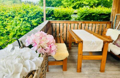 Seekirchen am Wallersee Ski Chalet | Stella's Holzchalet