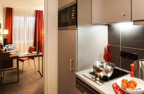 Innere Stadt Apartment | Studio for 2 People - City View