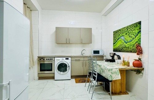 Matzleinsdorf Apartment | Stylish 1BR Retreat 2 | Near Matzleinsdorfer Platz