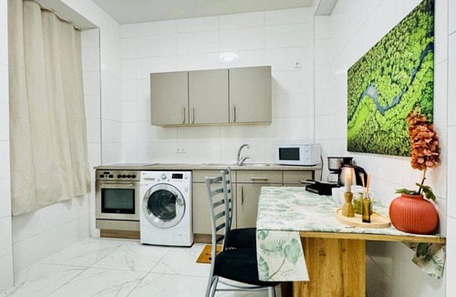 Matzleinsdorf Apartment | Stylish 1BR Retreat 2 | Near Matzleinsdorfer Platz