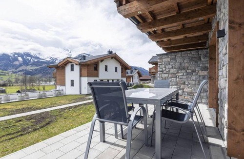 Uttendorf House | Superior # 5B mit Sauna by Interhome