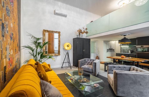 Wieden Apartment | The Kiss - Luxuriöses City Loft am Naschmarkt