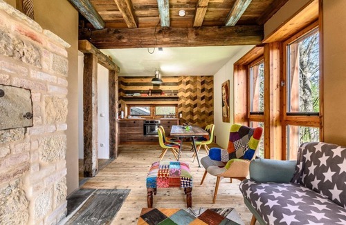 Inzersdorf im Kremstal Bed & Breakfast | Tiny House Diamant - Seminar center der baum