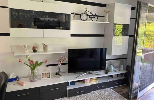 Wittau Apartment | Tolle 3 Zimmer Wohnung mit Garten