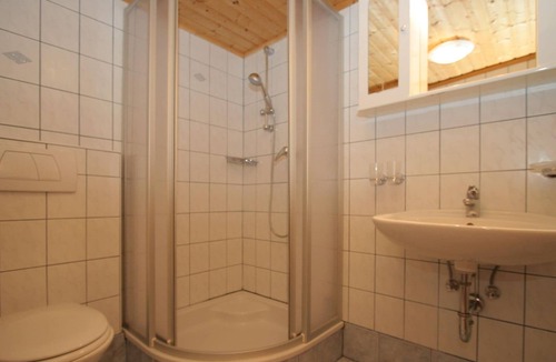 Rauris Apartment | Tranquil Apartment in Rauris near Rauriser Hochalmbahnen