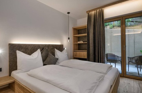 Unterberg House | Triple Room, Shower, Toilet, with Breakfast - Hotel Hubertushof