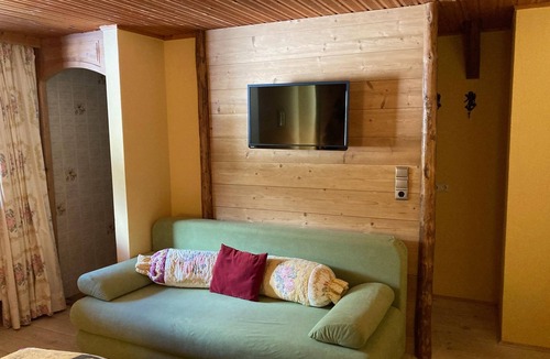 Steinberg am Rofan Apartment | Unusual double room without balcony - Haus Waldhäusl