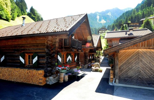 Mayrhofen Apartment | Vacation apartment/apartment for 7 guests with 90m² in Mayrhofen (184441)