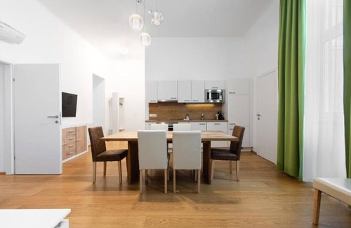 Leopoldstadt Apartment | Vacation apartment/apartment for 8 guests with 120m² in Vienna (313255)
