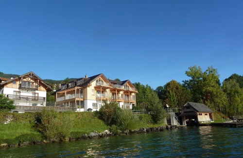 Unterach am Attersee Apartment | Vacation apartment Lärche - Apartments Scheichl Christina & Christian