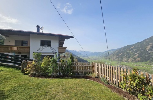 Emberg Apartment | Vacation Rental/Apartment for 5 Guests, 50 m², in Kaltenbach (315302)