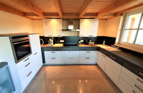 Maria Woerth Apartment | Villa Albatros in Oberdellach by Interhome