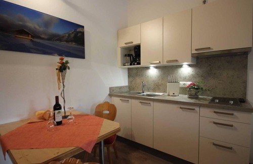 Maurach Apartment | Weissenbach 2 - Apartments Karwendel-Camping