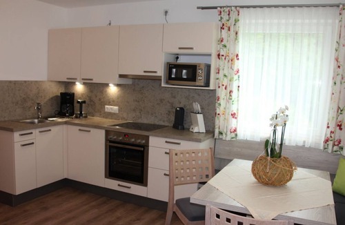 Maurach Apartment | Weissenbach 2 - Apartments Karwendel-Camping