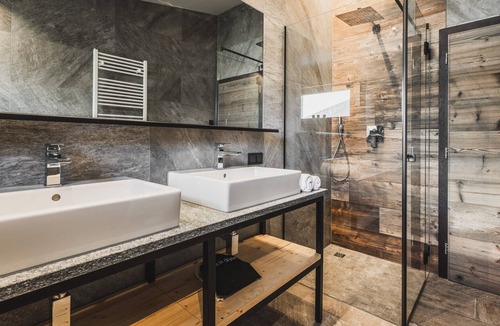 Weidach Ski Chalet | Wilderer Chalets (7-8 persons)