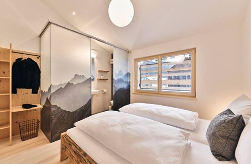 Wald am Arlberg House | Workshops, Retreats, and Relaxation—An Exclusive Getaway in an Idyllic Alpine Setting