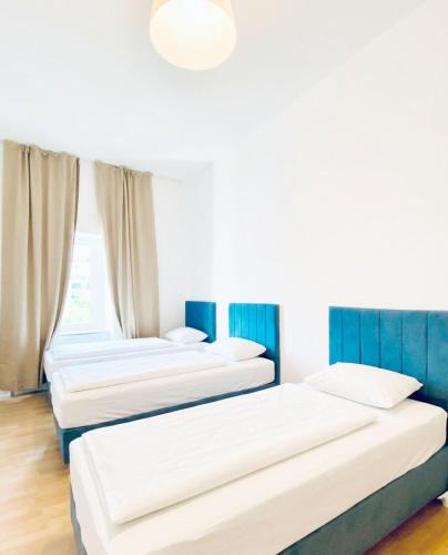 Budget-friendly 4BR Apartment Perfect for Groups