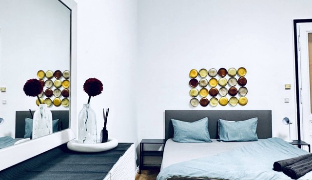 Affordable Apt | 4 Min to Stadthalle & U6 Metro