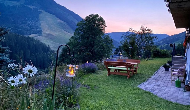 ALM SEASONS Premium Chalet & Studios