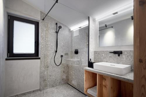Alpin Residenzen Eichenheim Aurach bei Kitzbühel by Alpina-Holiday