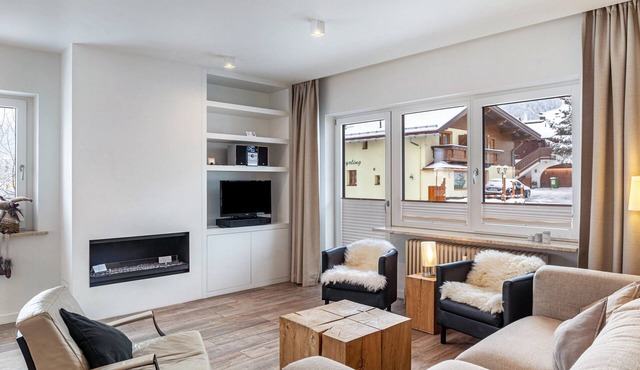 Apartment "Haus Excelsior Top 15" with Mountain View, Balcony & Wi-Fi