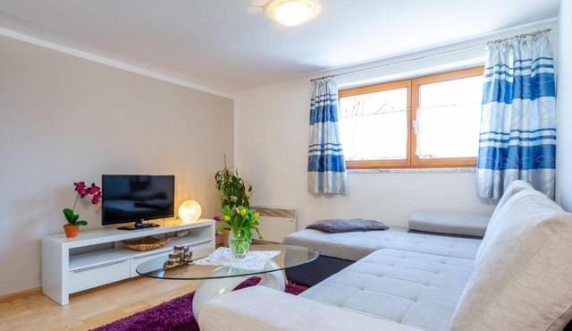 Apartment in Walchen near Ski Lift