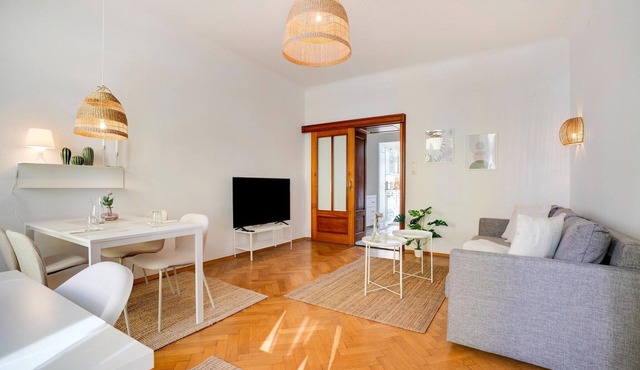 Arcadio Home - Urban Luxury Suite