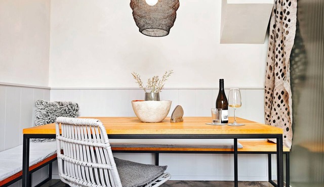 Weinloft III - small vacation cottage on the vineyard with a view. Dog friendly