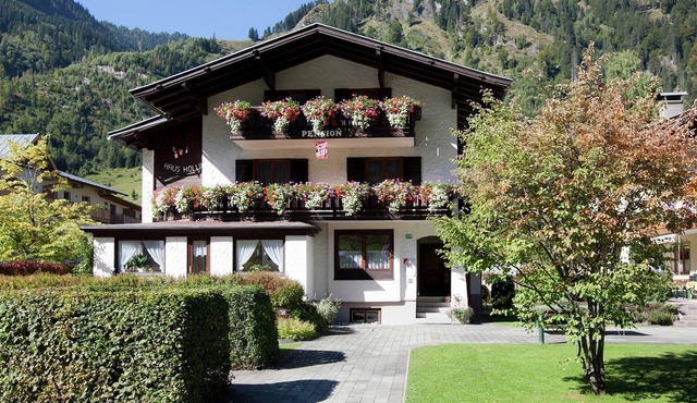 Chalet in Fusch near Ski Lift and Lake