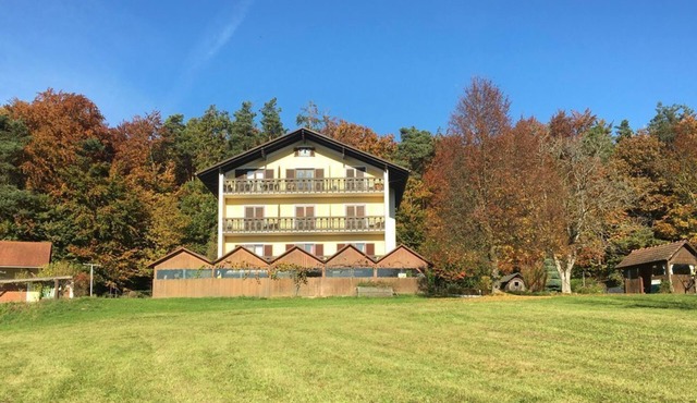 Baba Yaga Holiday Farm - Room 1 in Hofstätten bei Deutsch Goritz