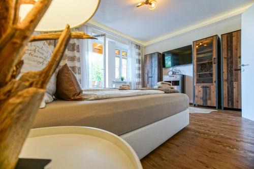 AusZeit Steiraland 7 mit überdachten Balkon und Parkplatz