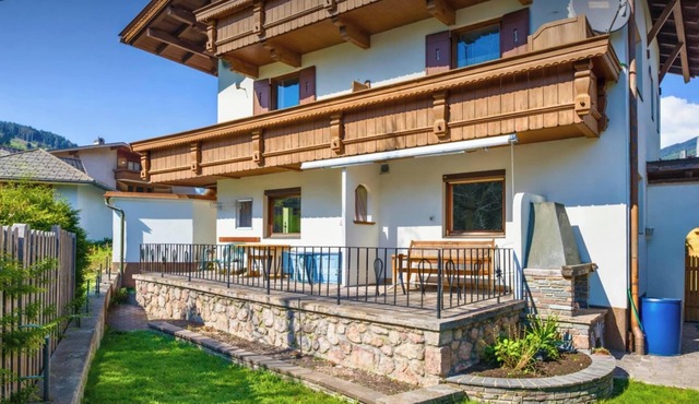 BARBARA'S GARDEN – Private Terrace & Garden