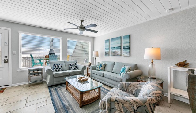 ⭐Beach Front-Gulf Front Pool-Shores Townhome 116⭐ in Panama City Beach