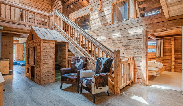 Beautiful chalet with views close to the skilift