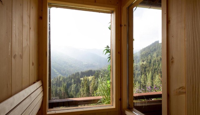 Bergblick Ruhe und Aussicht auf 1100m