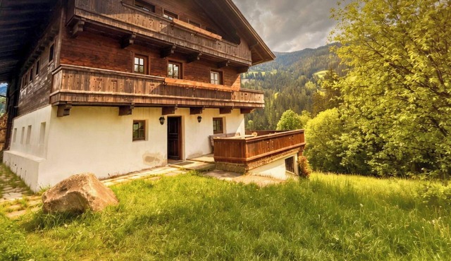 CHALET Naschberg - 5 BR, Terrace & Mountain View