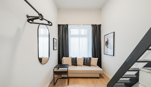 Chic Central City Rooms by Home2