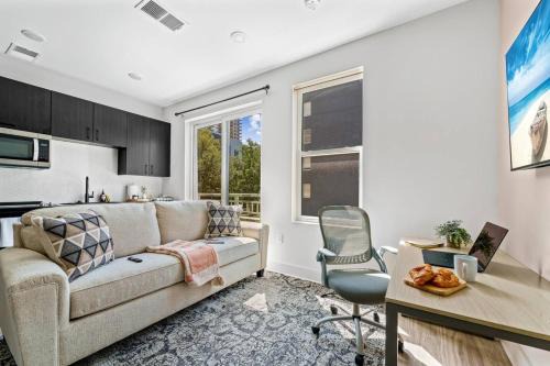 Chic Channelside Studio | Perfect Gate Away! in Tampa