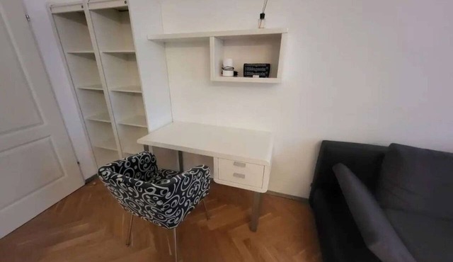 CozyNite Premium Apartment Hundertwasser