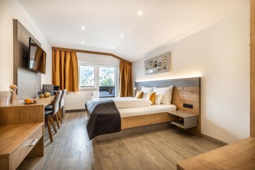 Der Burgblick-Adults Only 24 H Self Check In