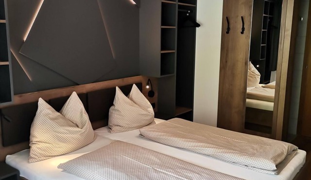 Double room no. 12 with balcony - Haus Tuklar