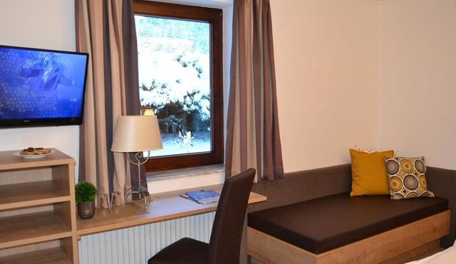 Double room without breakfast - Gästehaus Elisabeth