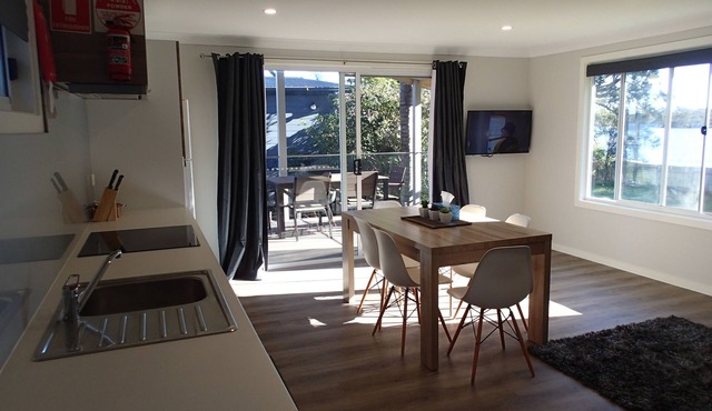Dungowan Waterfront Apartments in Erowal Bay