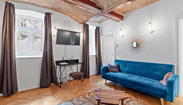 FarawayHomes Studio Vienna #B2