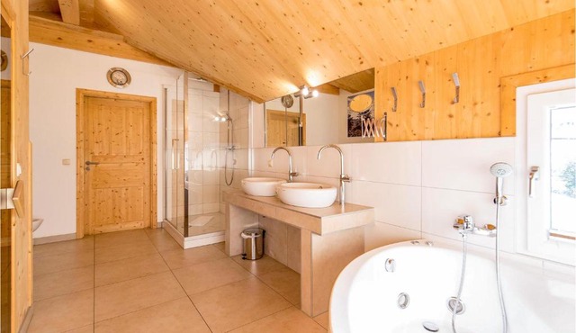 Five-Bedroom Holiday Home in St.Georgen A.Kreischb.