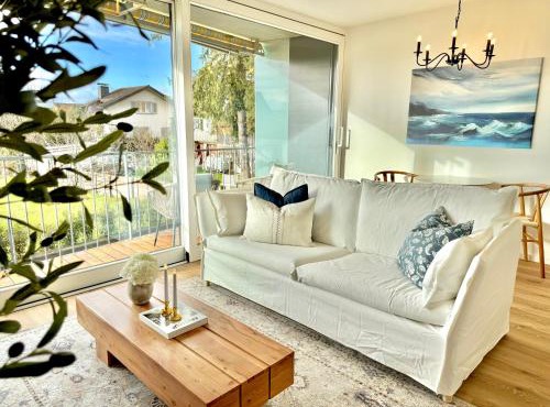 FLAIR Apartments Vorarlberg - Stilvolles Wohnen nahe Bodensee & Alpen - Küche, Balkon & Gratis Parkplatz