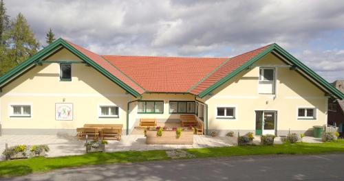 Gästehaus Hebalm - Alleinnutzung bis 50 Personen, 900 m2